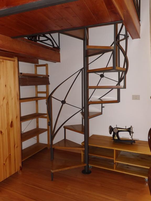 Guide Tour Apartments Nápoly Kültér fotó