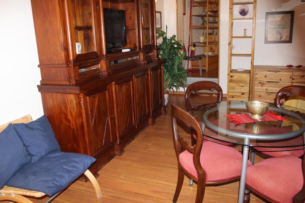 Guide Tour Apartments Nápoly Kültér fotó