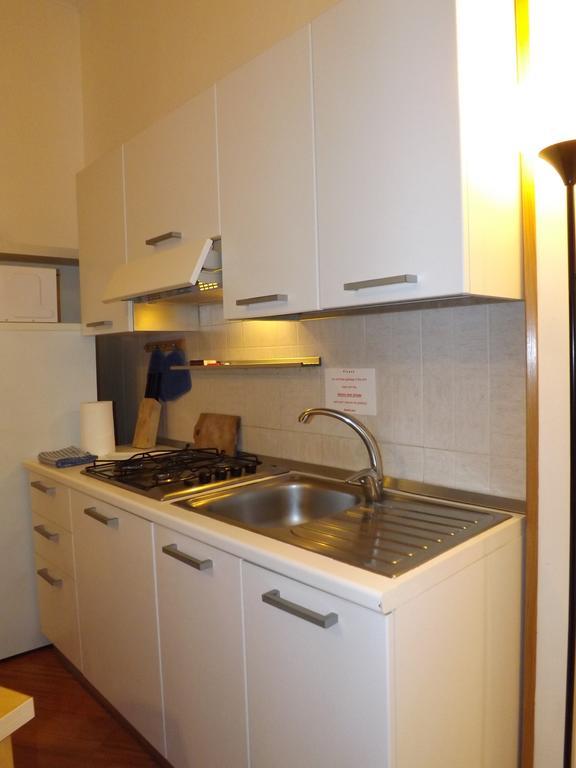 Guide Tour Apartments Nápoly Kültér fotó