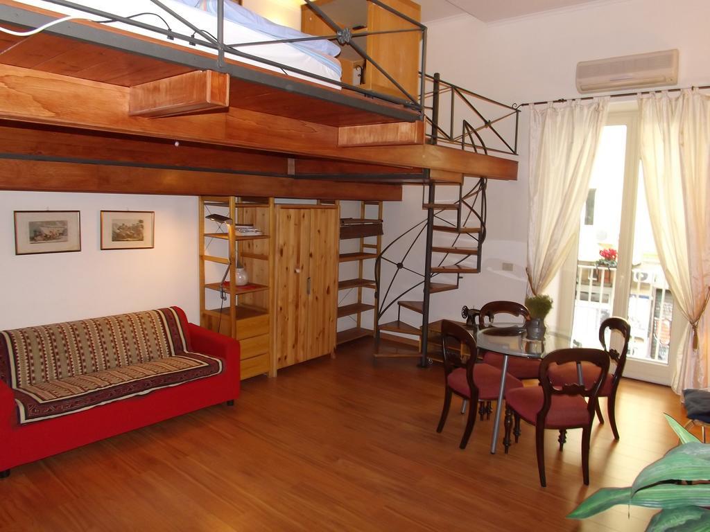 Guide Tour Apartments Nápoly Kültér fotó